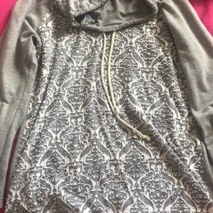 Draw string turtle neck, long sleeve shirt